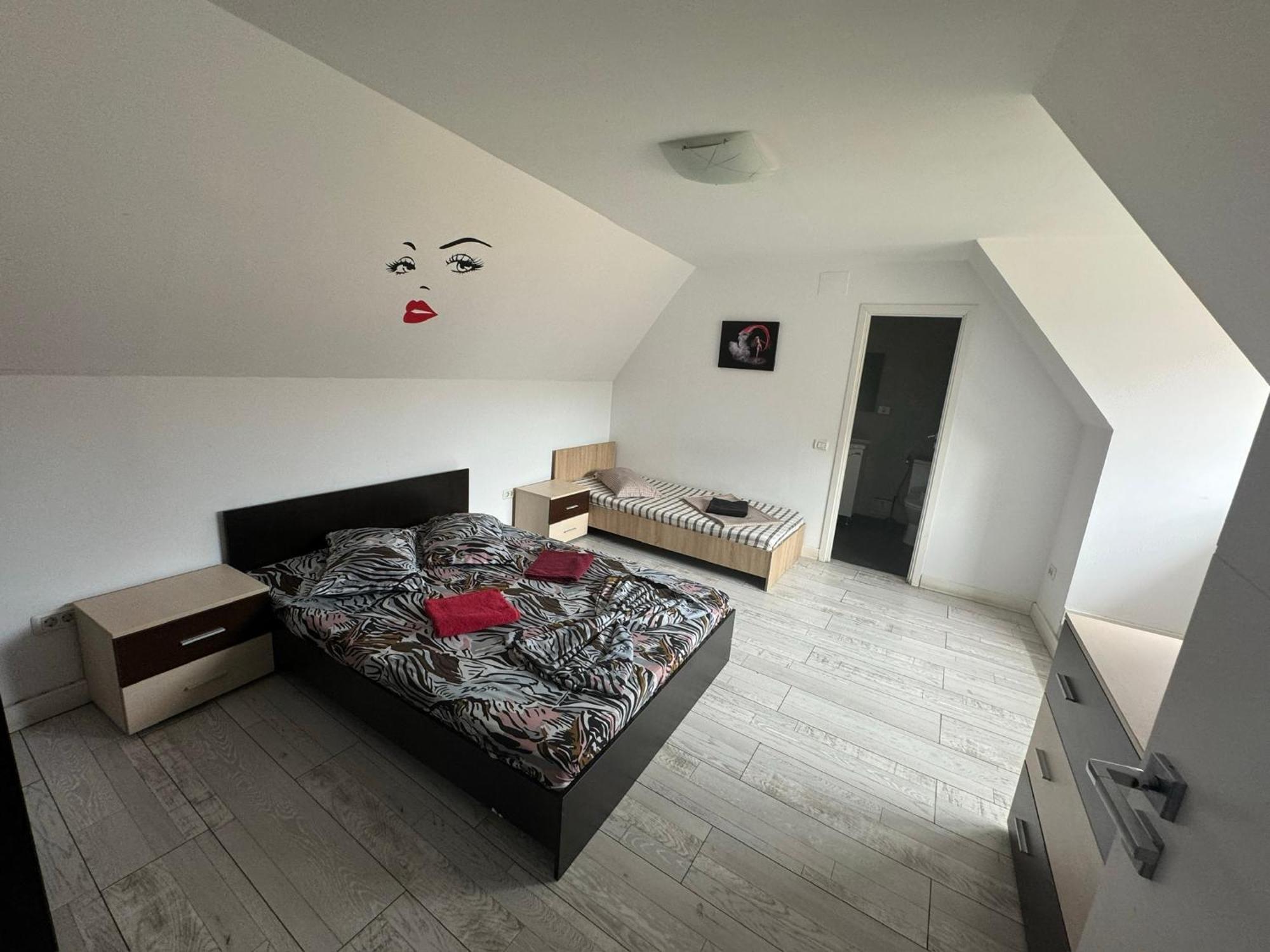 Apartamente De Inchiriat Lucky House Brasov Exterior photo