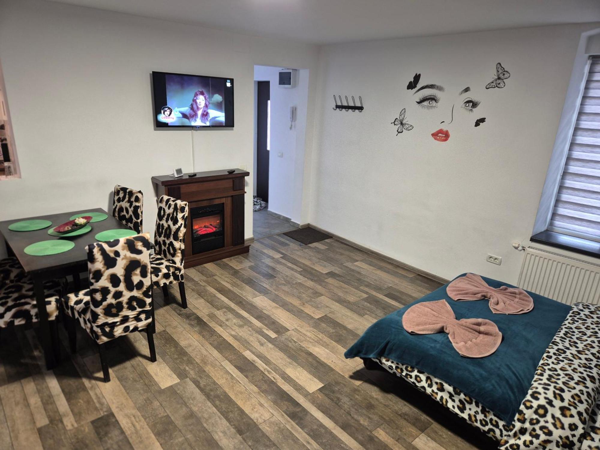 Apartamente De Inchiriat Lucky House Brasov Exterior photo